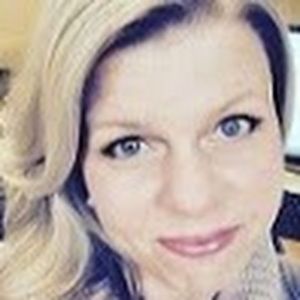 Meet your Posher, Debra